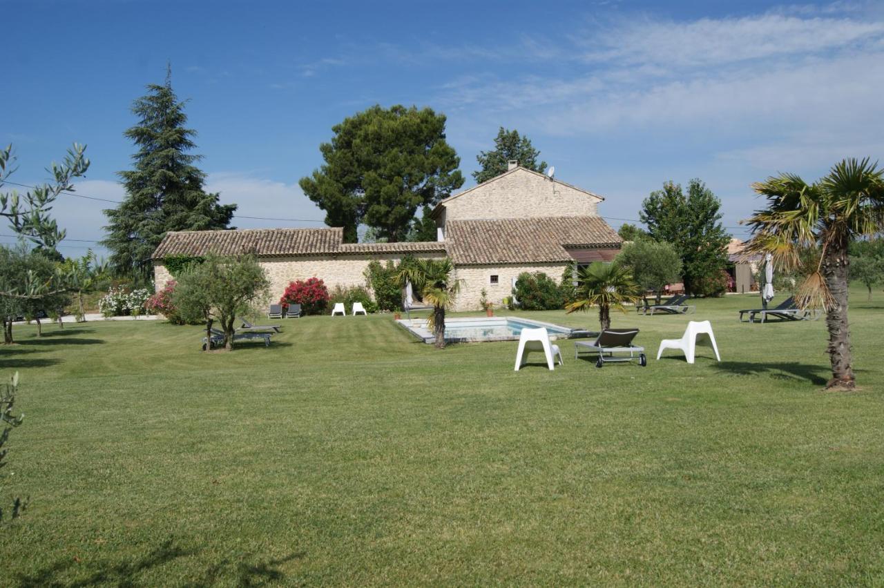 B&B Dans Mas En Pierres Robion en Luberon Buitenkant foto