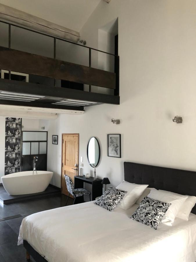 B&B Dans Mas En Pierres Robion en Luberon Buitenkant foto