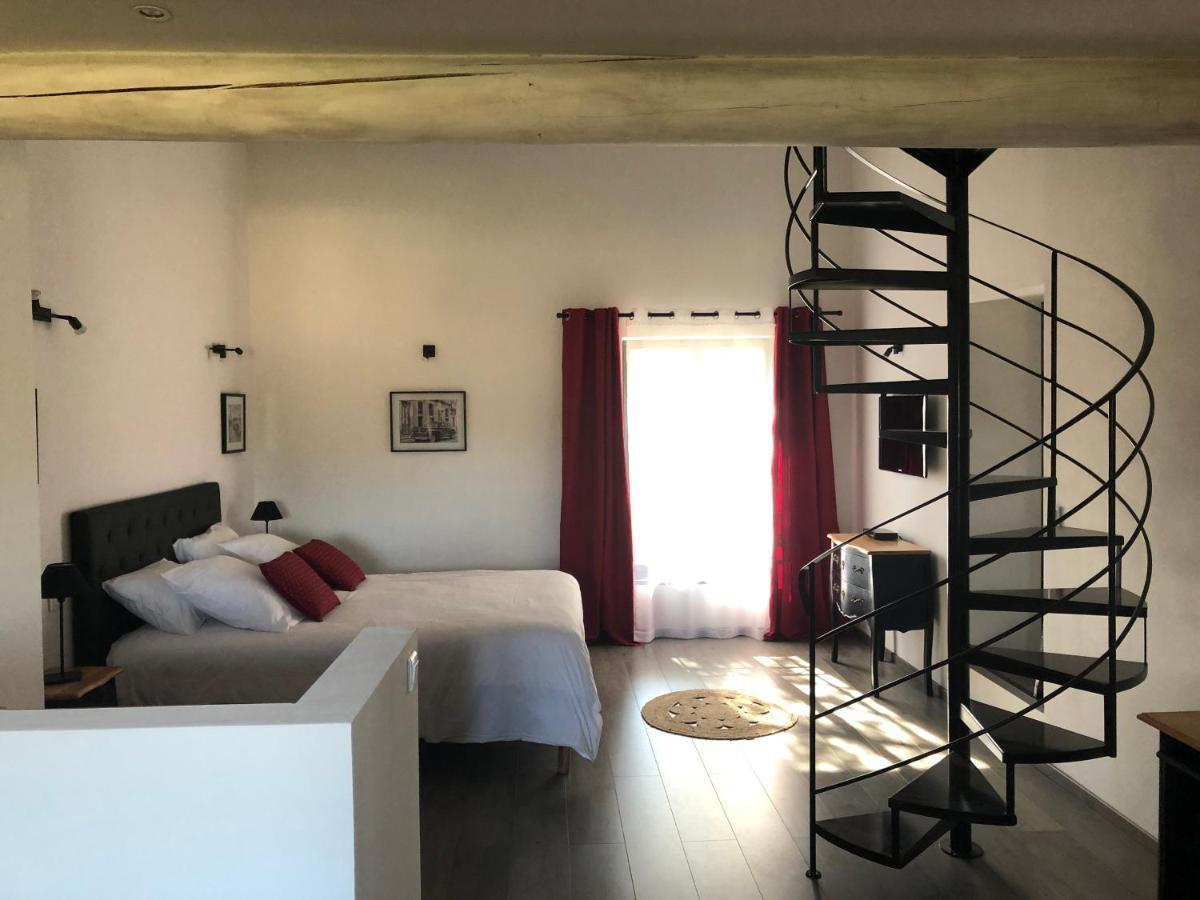 B&B Dans Mas En Pierres Robion en Luberon Buitenkant foto
