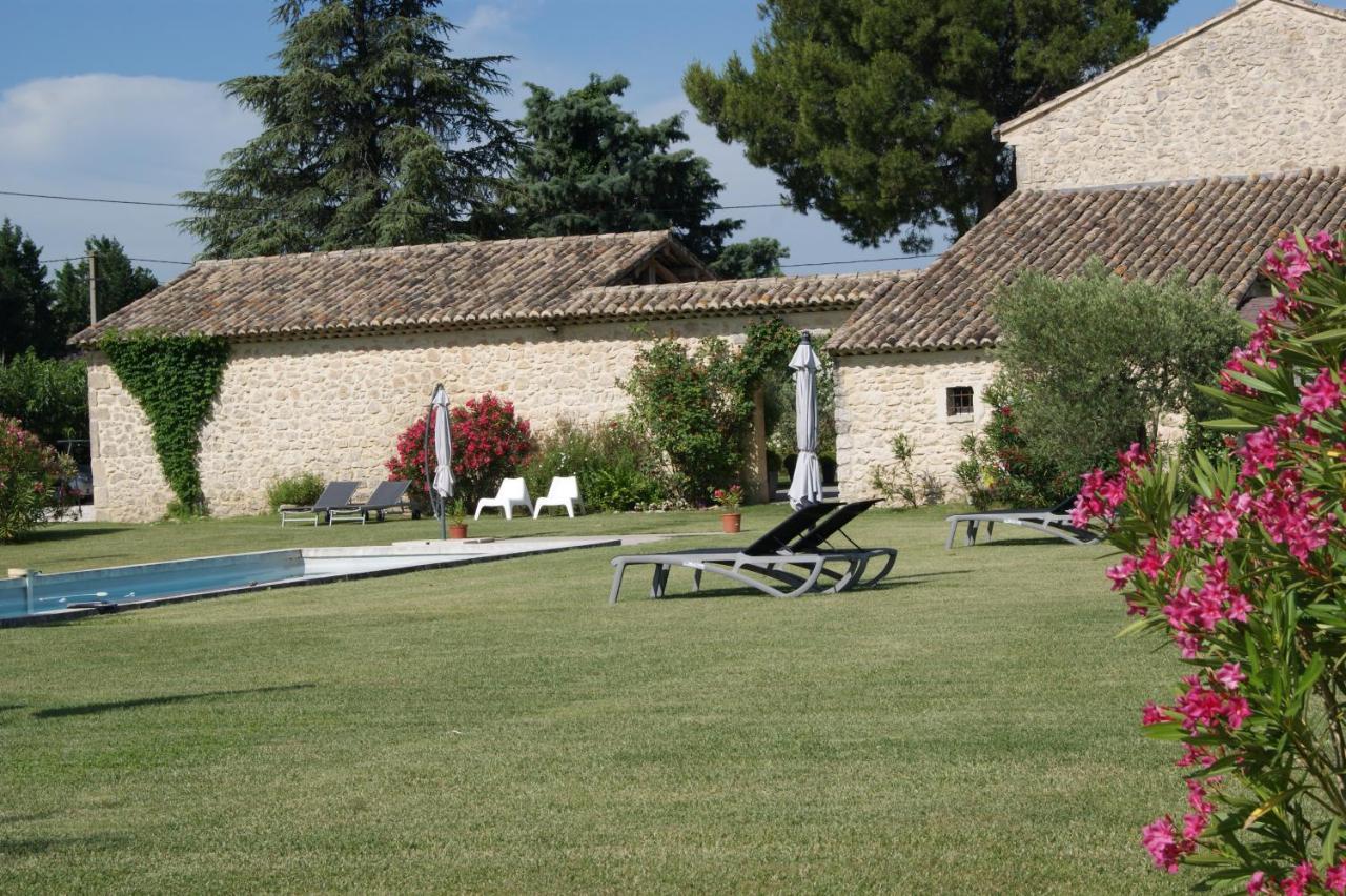 B&B Dans Mas En Pierres Robion en Luberon Buitenkant foto
